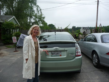 At “Antiques on 9” in Kennebunkport, I bought a lot of stuff. But my best find was a longtime fan of organic, who even has a green Prius with an OR6ANIC license plate!